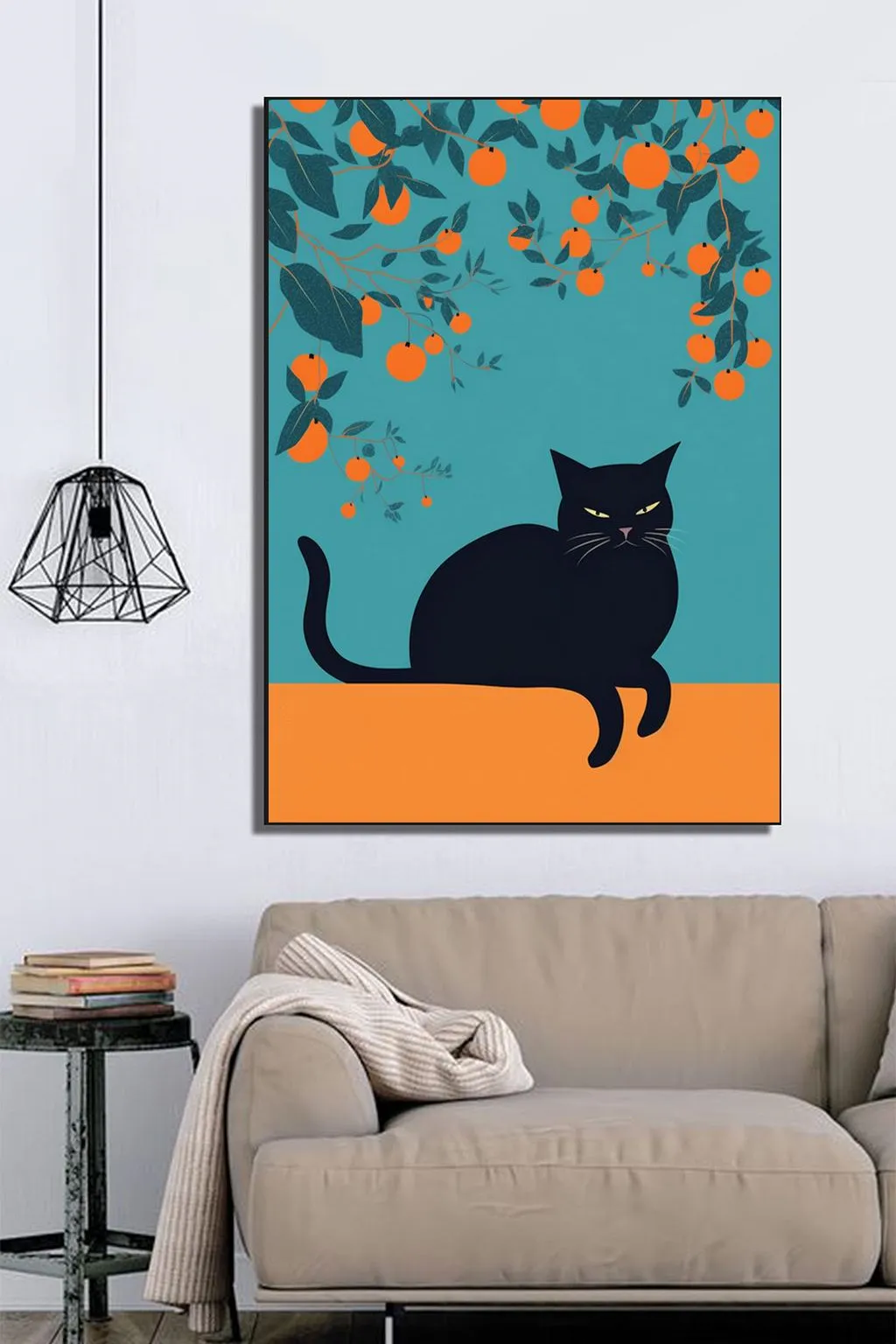 Narenciye Bahçesinde Kara Kedi