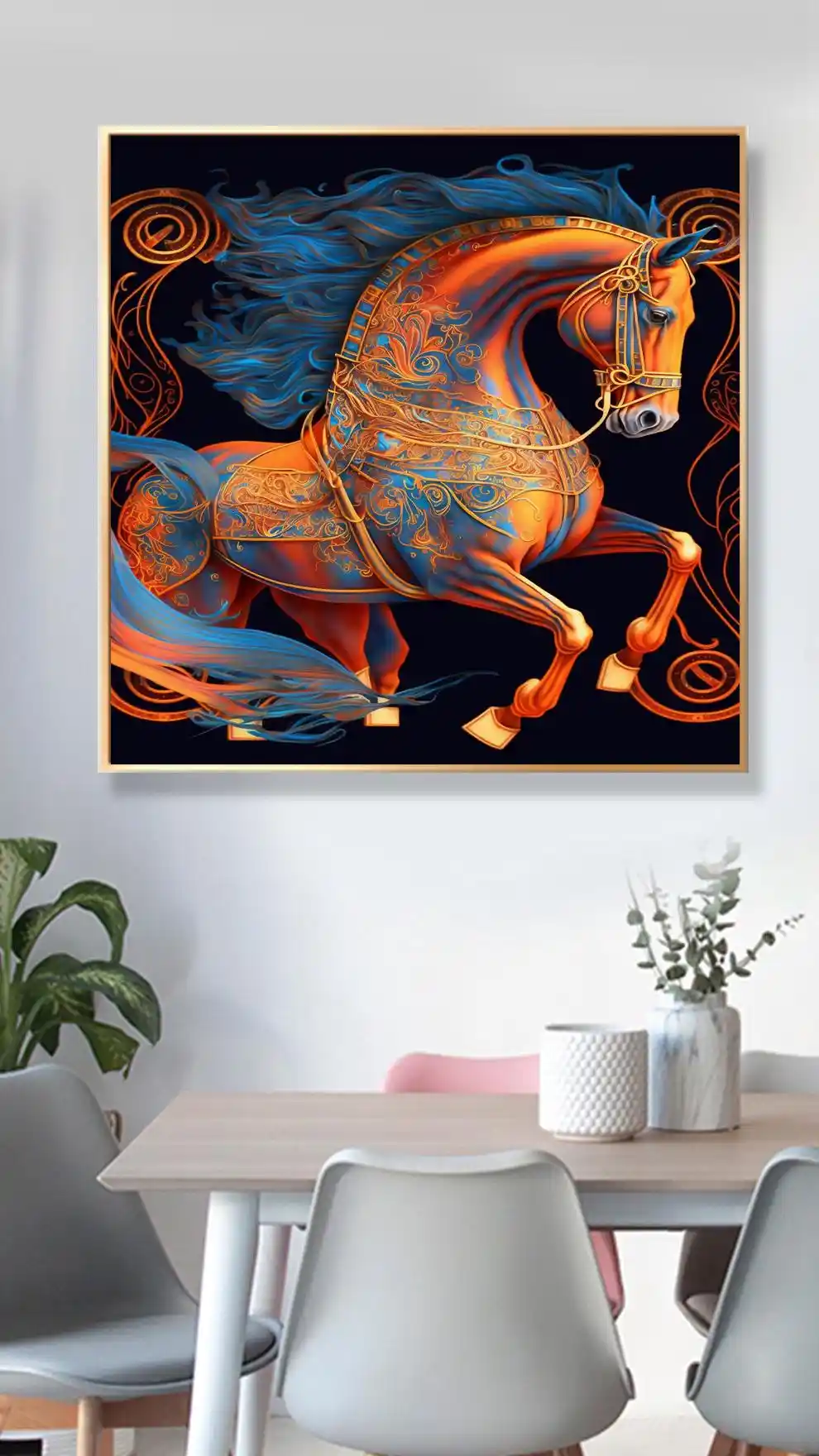 Mitolojik Desenlerle Bezeli Mağrur Atın Görkemi